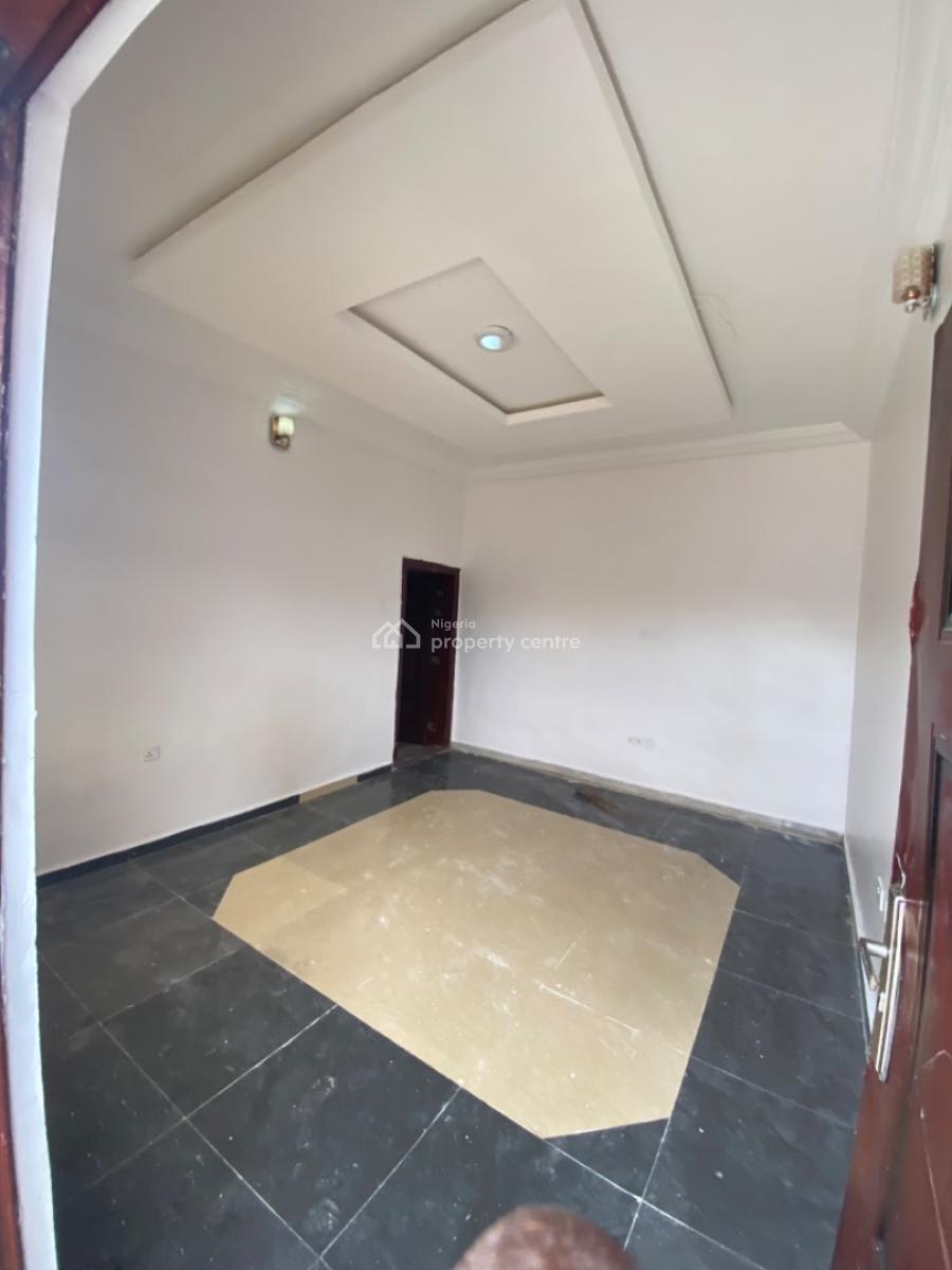 Neatly Used 1 Bedroom Flat, Divine Garden Estate, Behind Sky Mall, Ajah, Lagos, Flat / Apartment for Rent