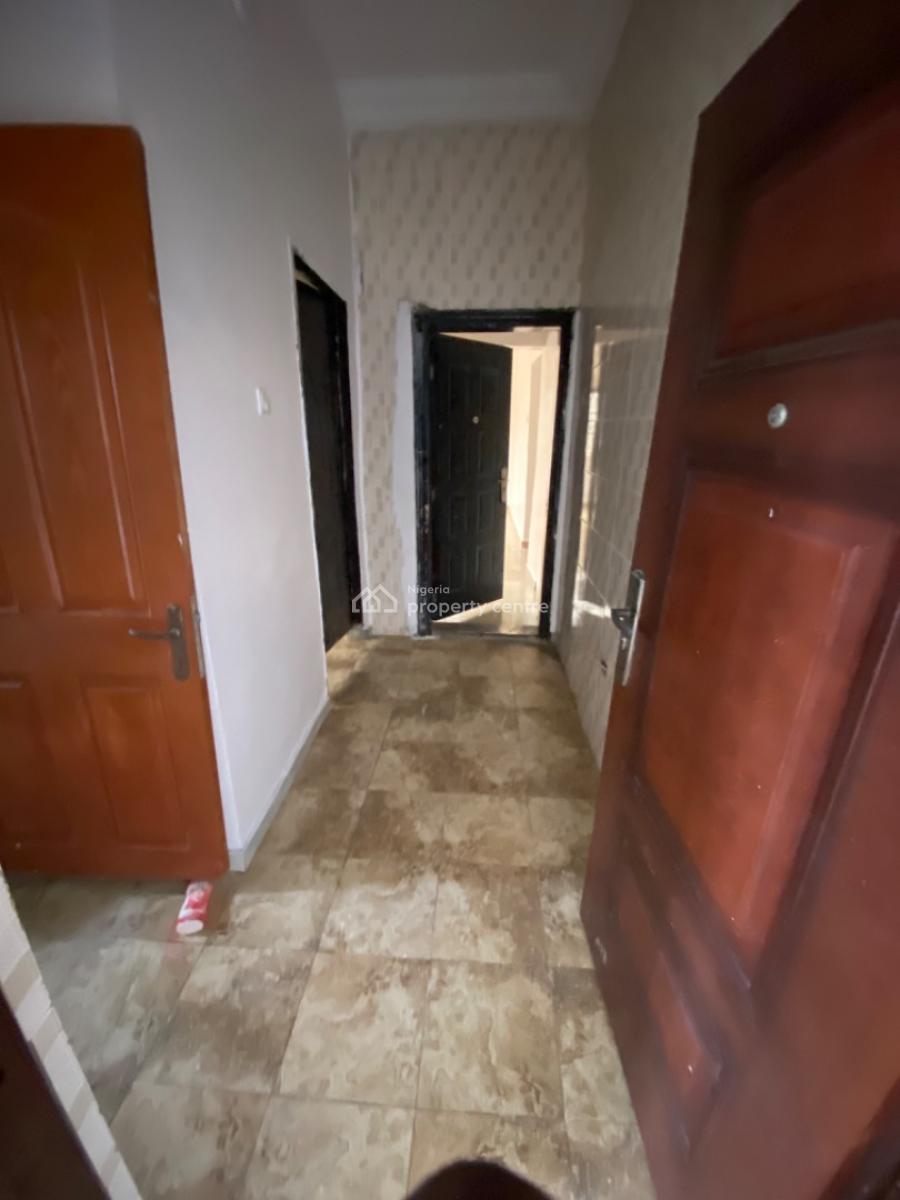 Neatly Used 1 Bedroom Flat, Divine Garden Estate, Behind Sky Mall, Ajah, Lagos, Flat / Apartment for Rent