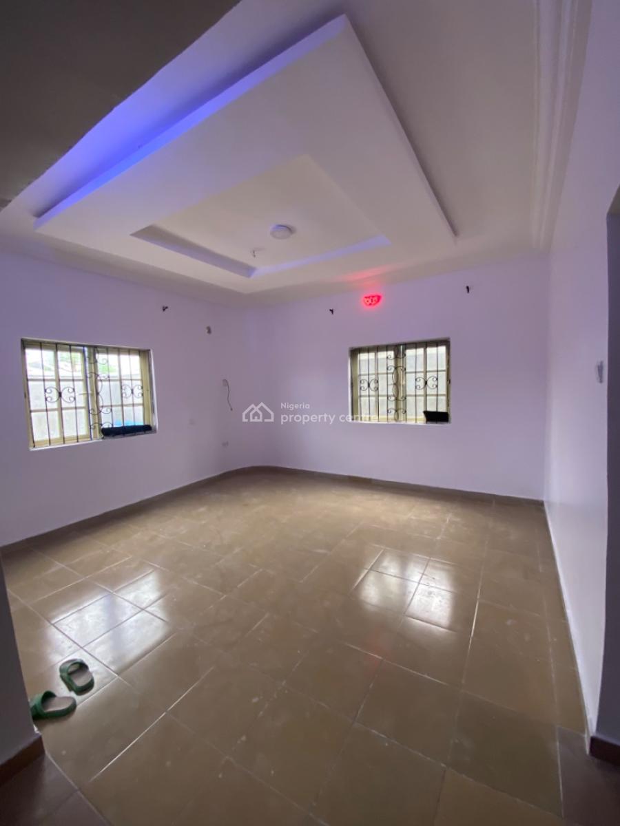Neatly Used 1 Bedroom Flat, Divine Garden Estate, Behind Sky Mall, Ajah, Lagos, Flat / Apartment for Rent