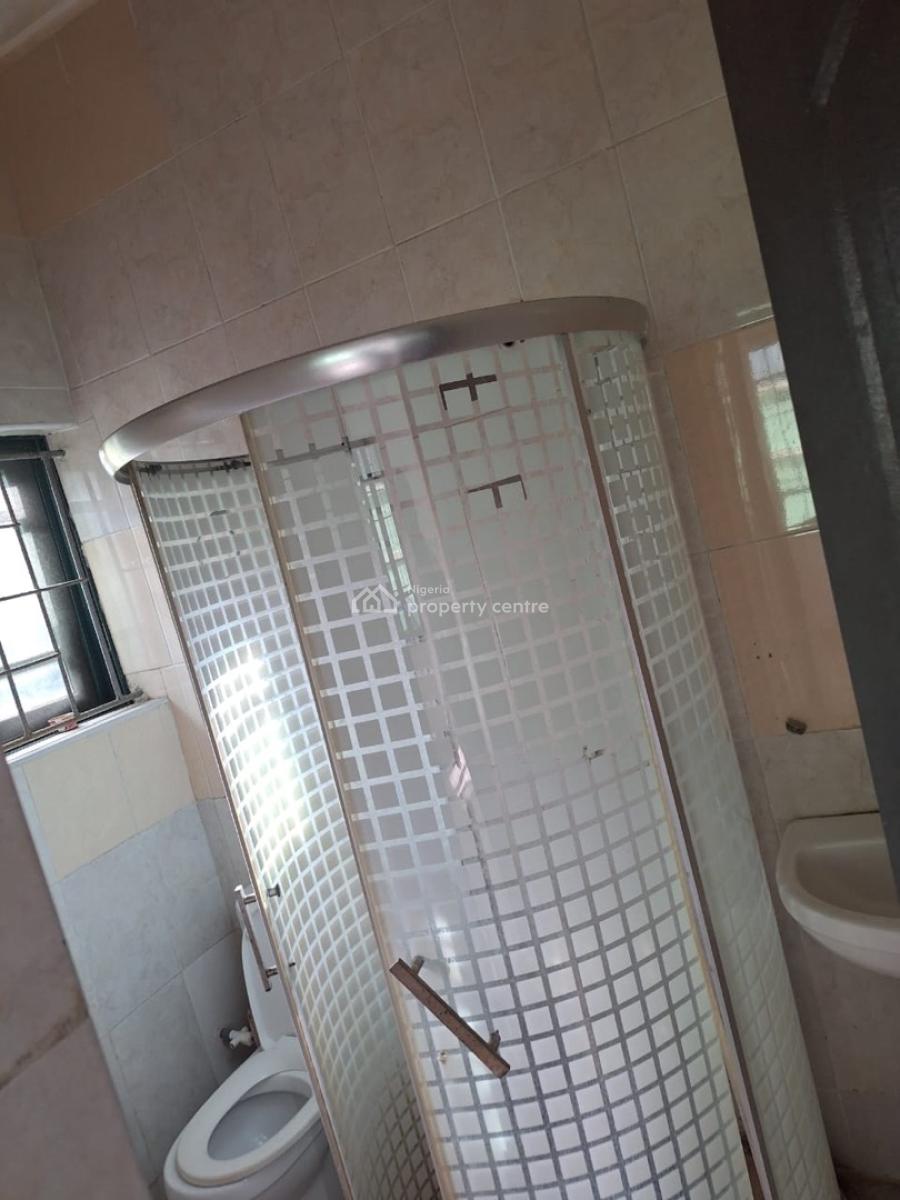 Two Bedroom Ground Floor Apartment (en-suite ), Lekki Phase 1, Lekki, Lagos, Flat / Apartment for Rent