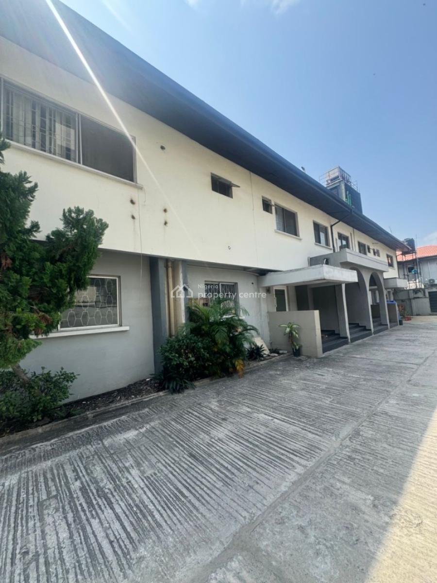 Semi-detached Duplexs with 2 Bqs for Commercial Use in Vi, Victoria Island (vi), Lagos, Commercial Property for Rent