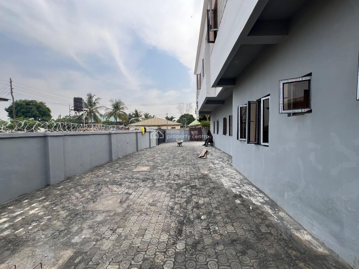 3 Bedroom Flat with Bq, Kubwa, Abuja, Flat / Apartment for Sale
