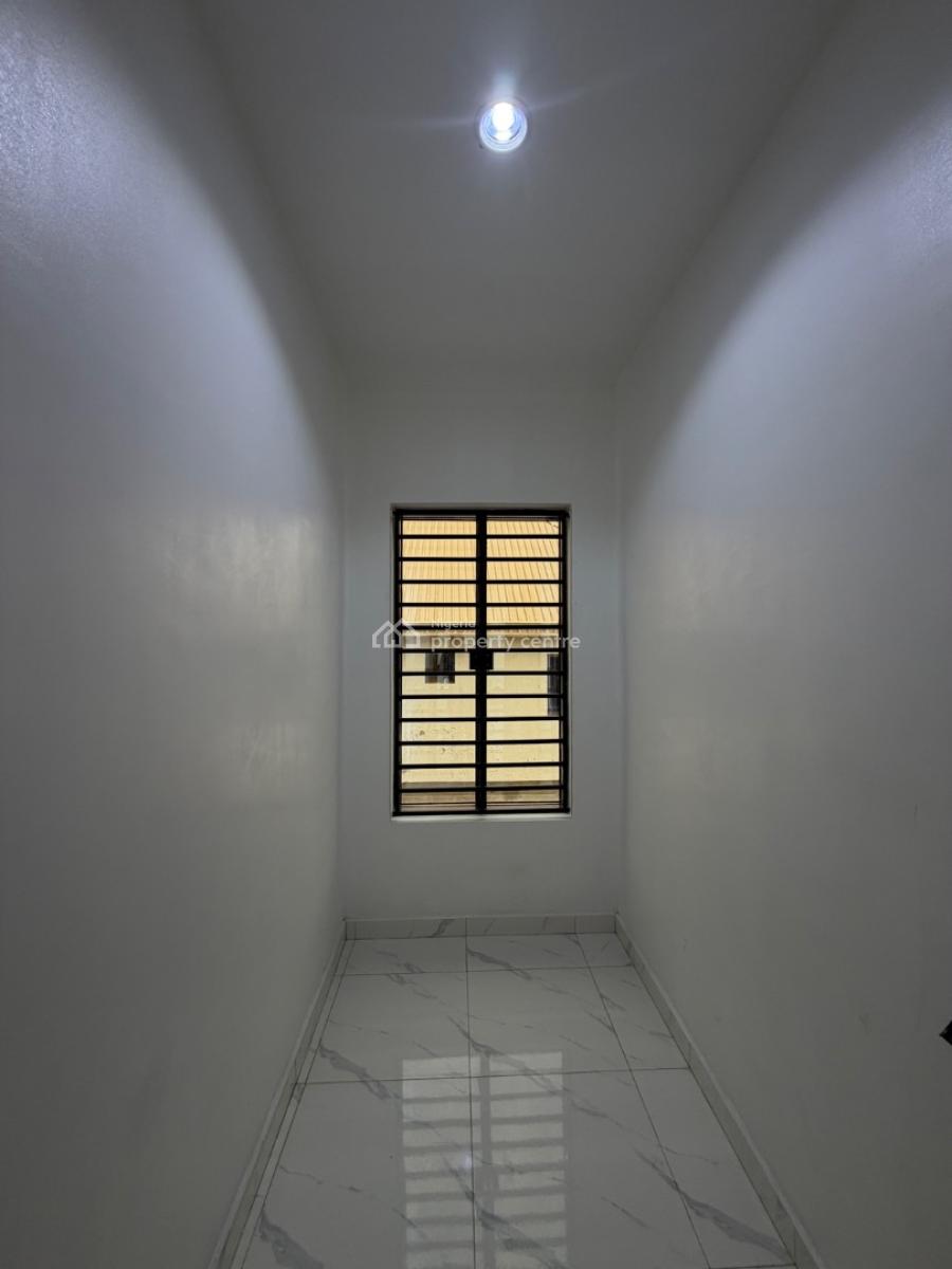5 Bedrooms Fully Detached - Duplex House + Bq, Study Room & Box Room, Omole Phase 1, Ikeja, Lagos, Detached Duplex for Sale