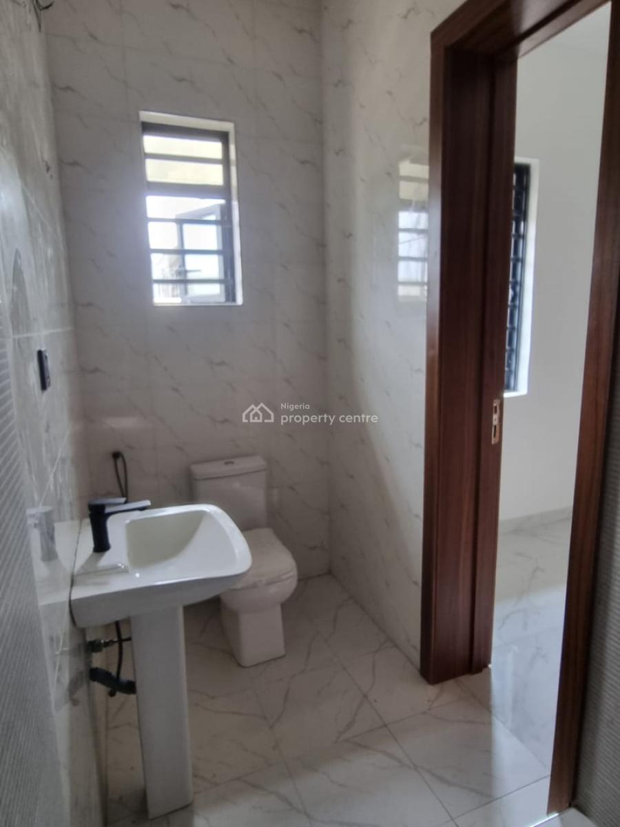 Massive 3 Bedroom Apartment, Abraham Adesanya, Sangotedo, Ajah, Lagos, Flat / Apartment for Rent