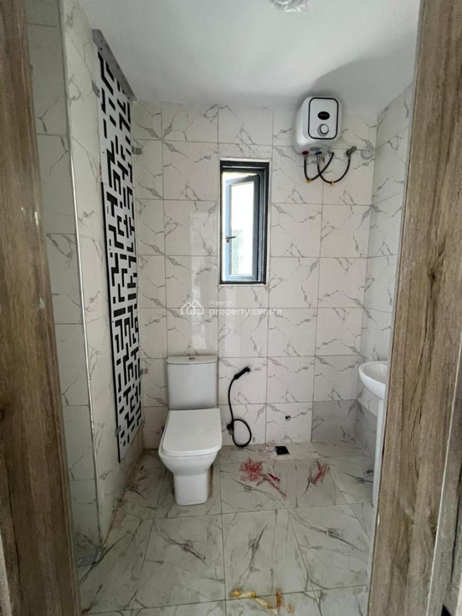 Classy 1 Bedroom Apartment with Pool, Gym, Elevator, Central Gas Syste, Lekki Phase 1, Lekki, Lagos, Flat / Apartment for Sale