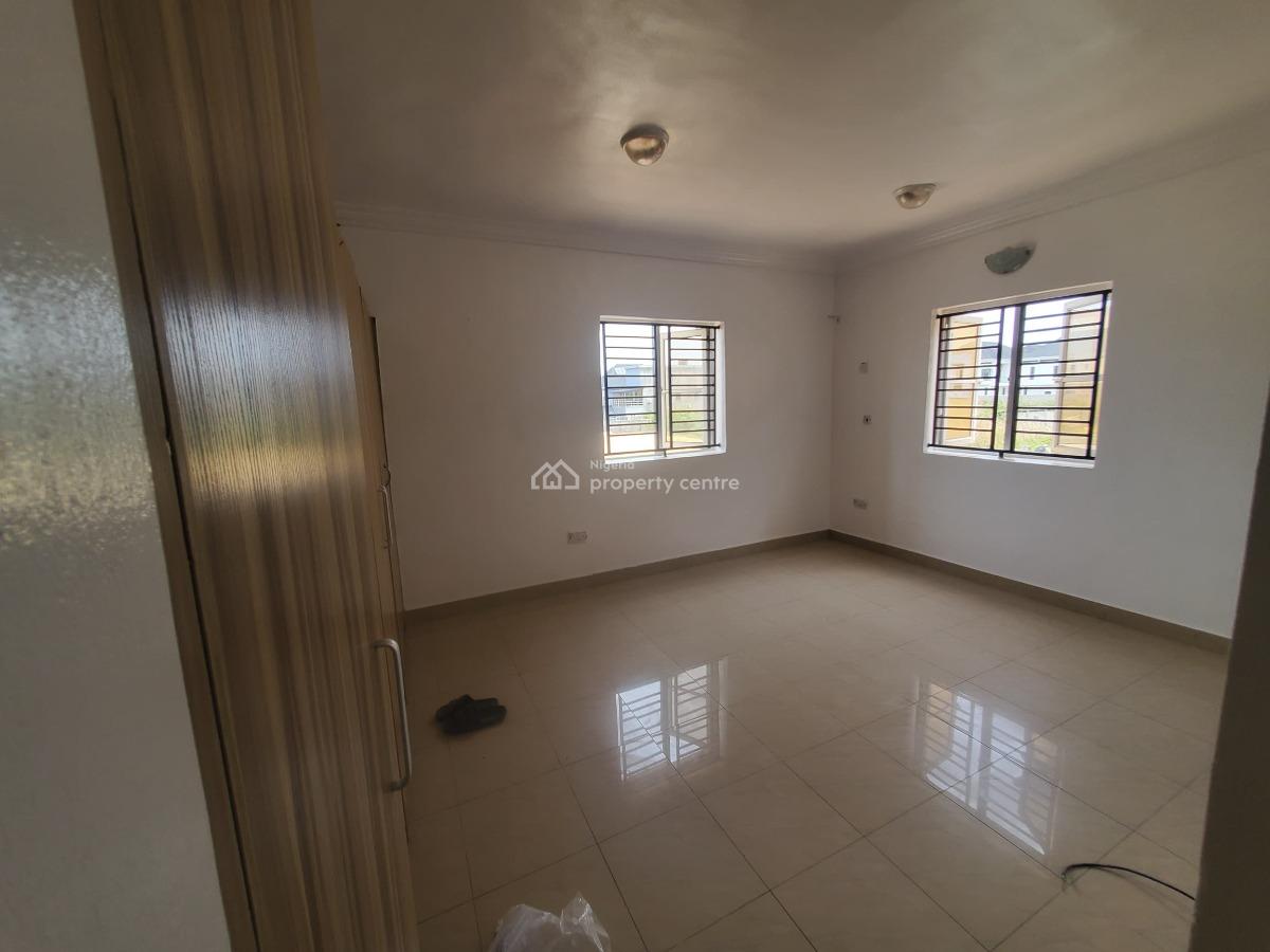 3 Bedroom Apartment on 1st Floor with C of O, Ikota Villa Estate, Ikota, Lekki, Lagos, Flat / Apartment for Sale
