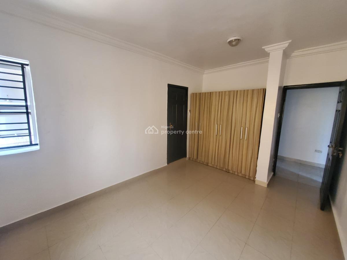 3 Bedroom Apartment on 1st Floor with C of O, Ikota Villa Estate, Ikota, Lekki, Lagos, Flat / Apartment for Sale
