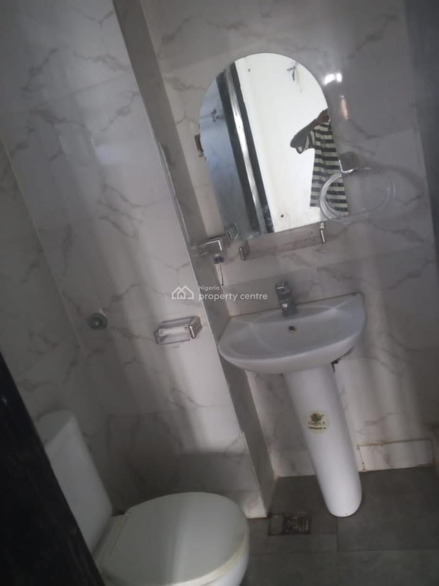 Sharp 2 Bedroom Upstairs, Sangotedo, Ajah, Lagos, Flat / Apartment for Rent