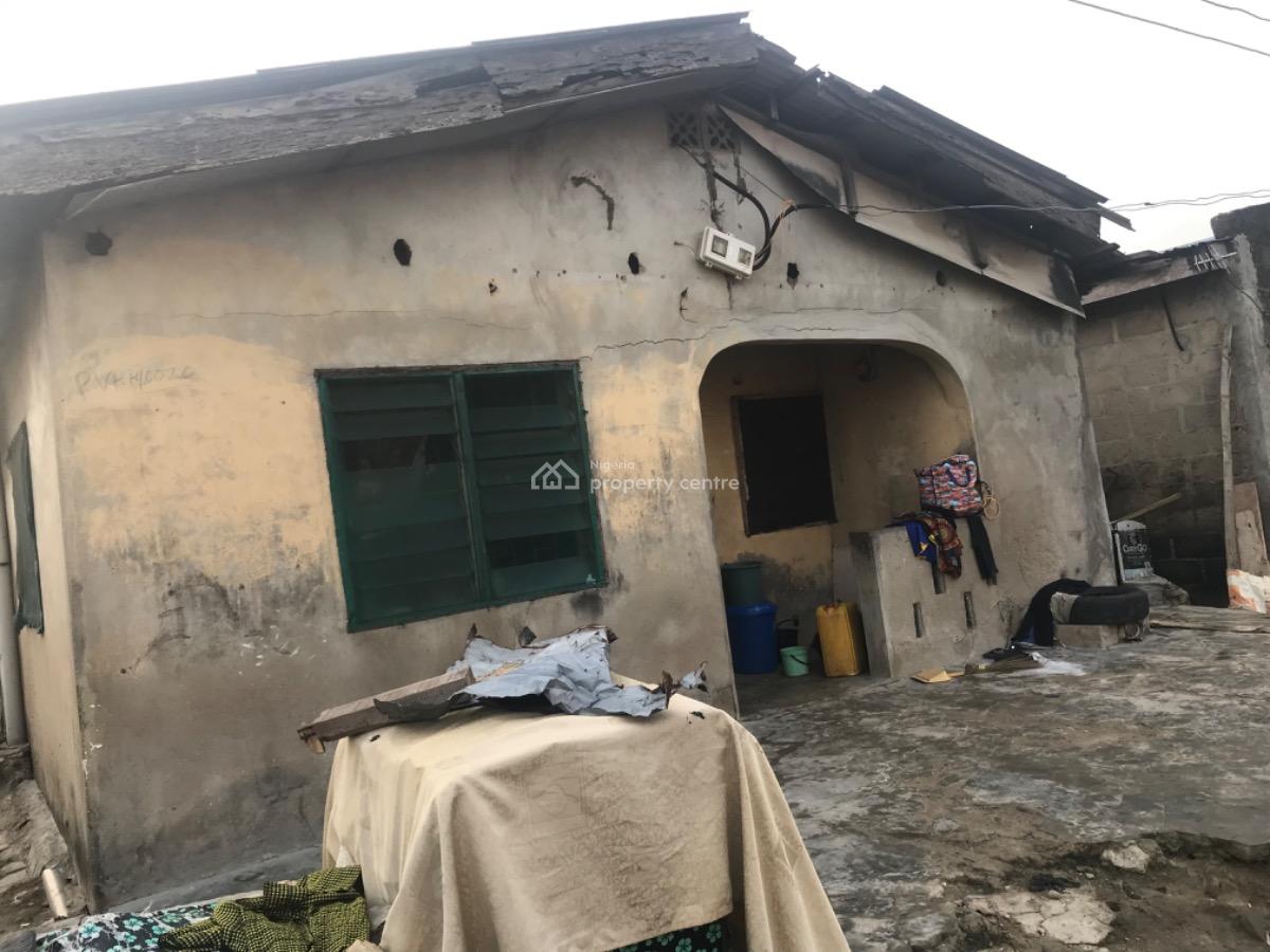 1 Bedroom Flat, Ogudu Alapere Agboyi, Ogudu, Lagos, House for Sale