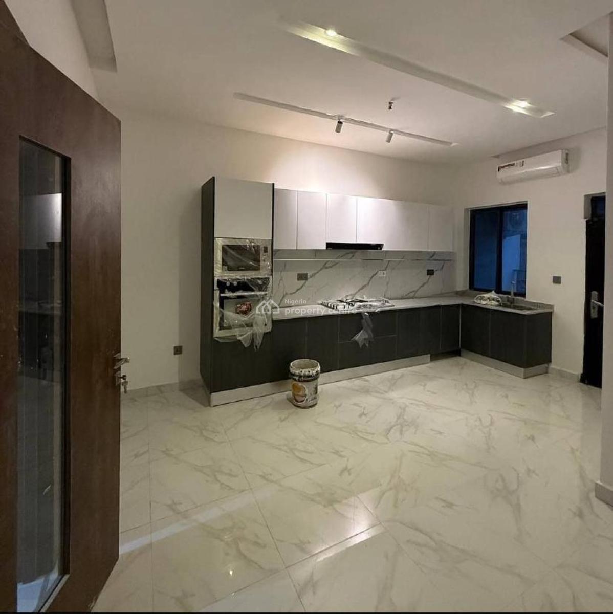 Newly Built 3bedrooms Apartment, Guzape District, Abuja, Flat / Apartment for Sale