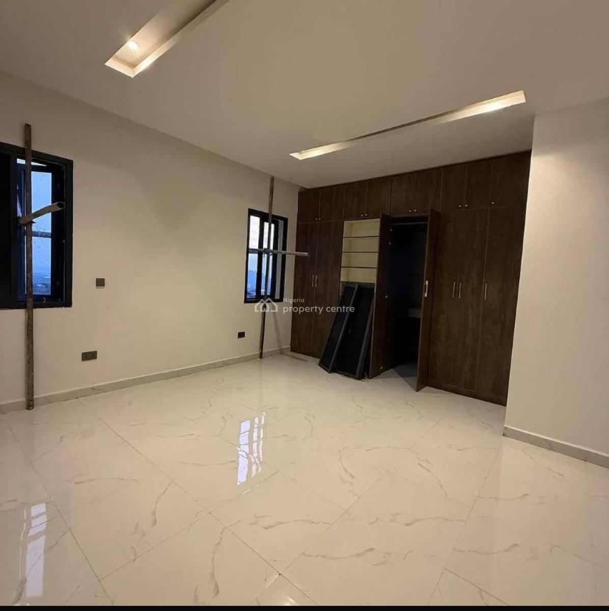 Newly Built 3bedrooms Apartment, Guzape District, Abuja, Flat / Apartment for Sale