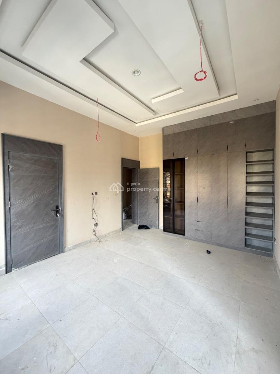 All Rooms En-suit 3 Bedrooms Apartment + Bq, Opebi, Ikeja, Lagos, Flat / Apartment for Sale
