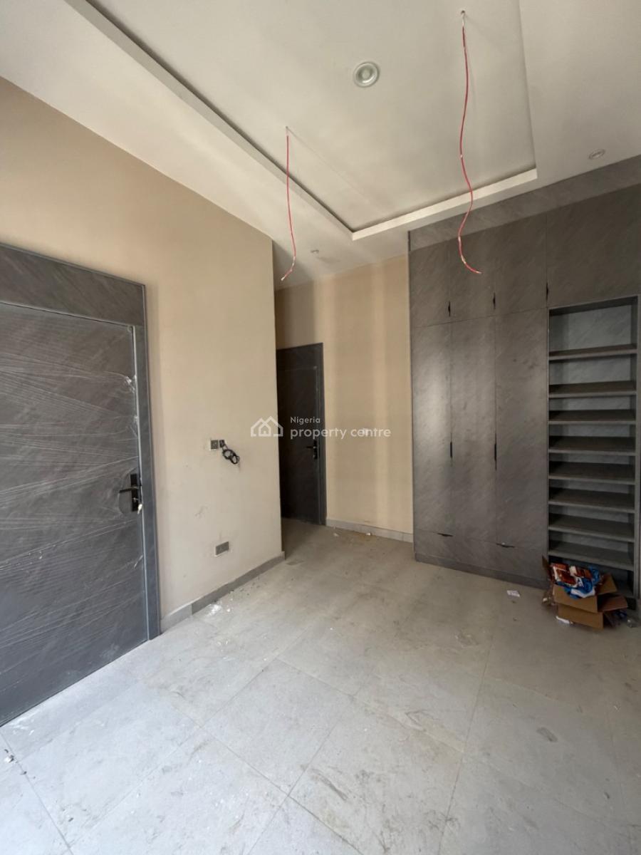 All Rooms En-suit 3 Bedrooms Apartment + Bq, Opebi, Ikeja, Lagos, Flat / Apartment for Sale