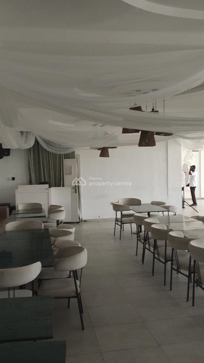 a Restaurant Space Measuring 200sqm, Ahmedu Bello Way, Victoria Island (vi), Lagos, Commercial Property for Rent