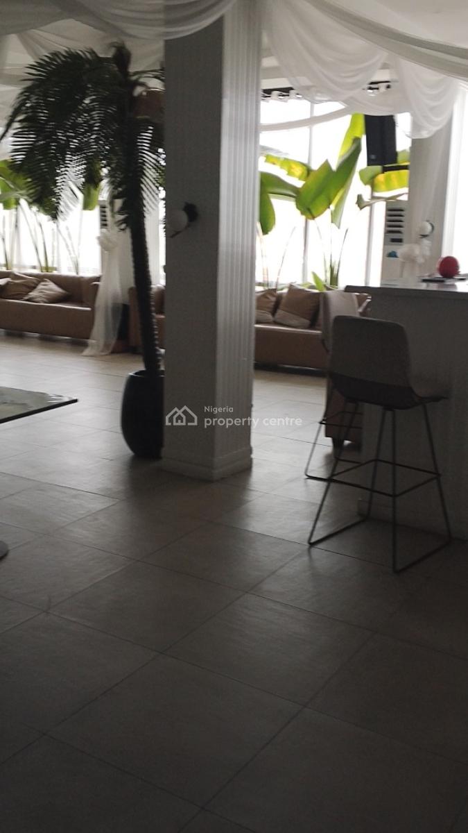 a Restaurant Space Measuring 200sqm, Ahmedu Bello Way, Victoria Island (vi), Lagos, Commercial Property for Rent