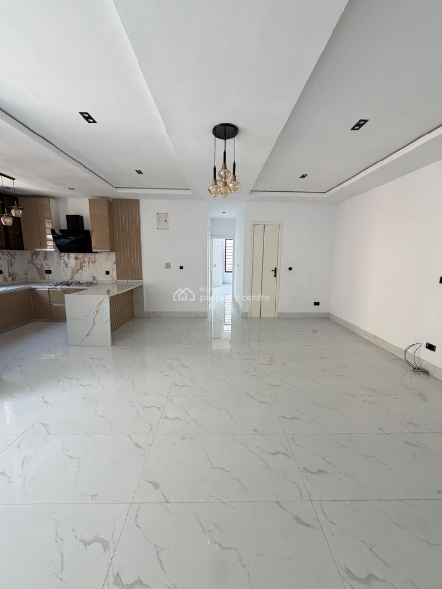 Spacious Newly Built 2 Bedroom Flat, Lekki Phase 1, Lekki, Lagos, Block of Flats for Sale