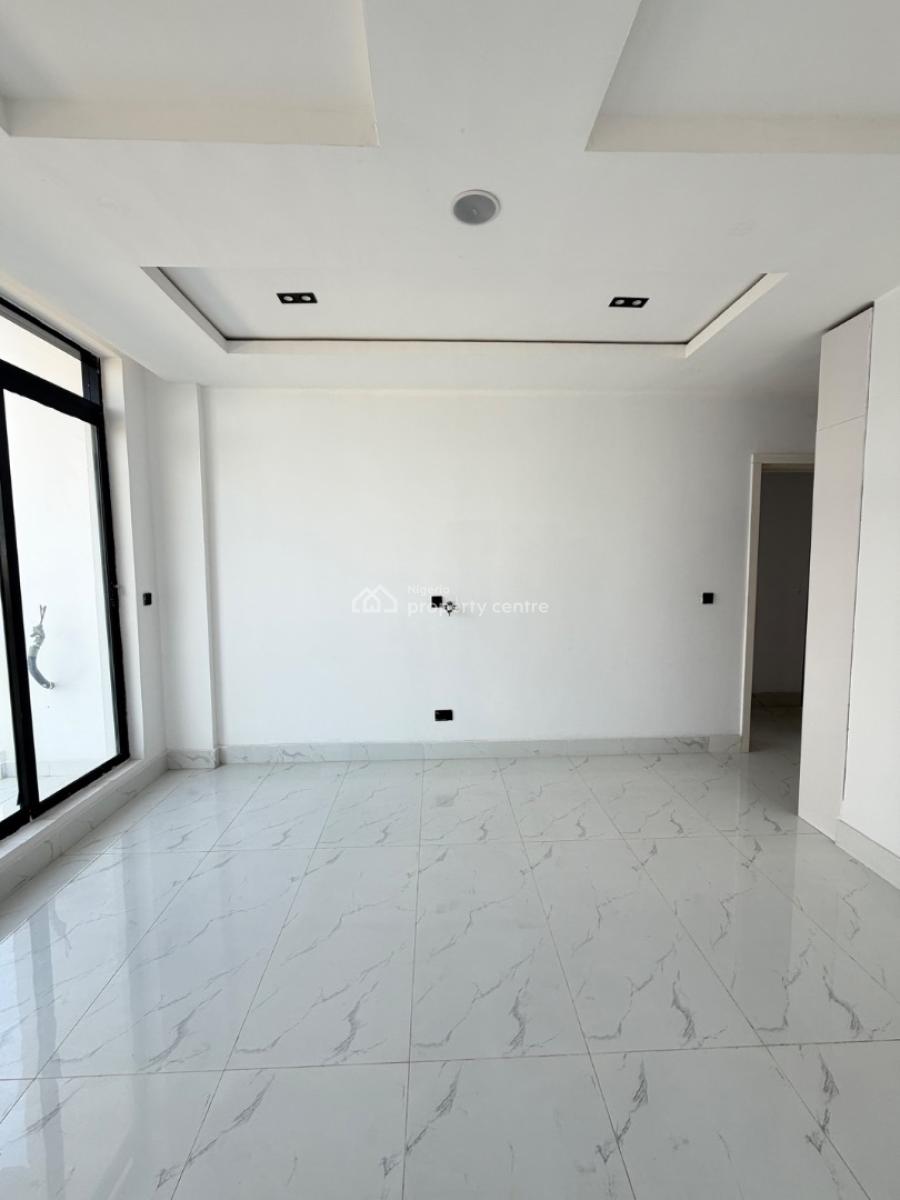 Spacious Newly Built 2 Bedroom Flat, Lekki Phase 1, Lekki, Lagos, Block of Flats for Sale