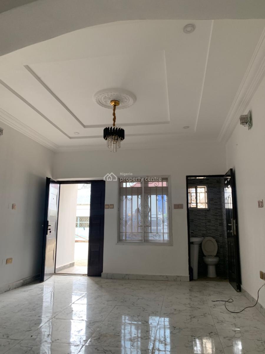 2 Bedroom Flat, Gilmore, Jahi, Abuja, Flat / Apartment for Rent