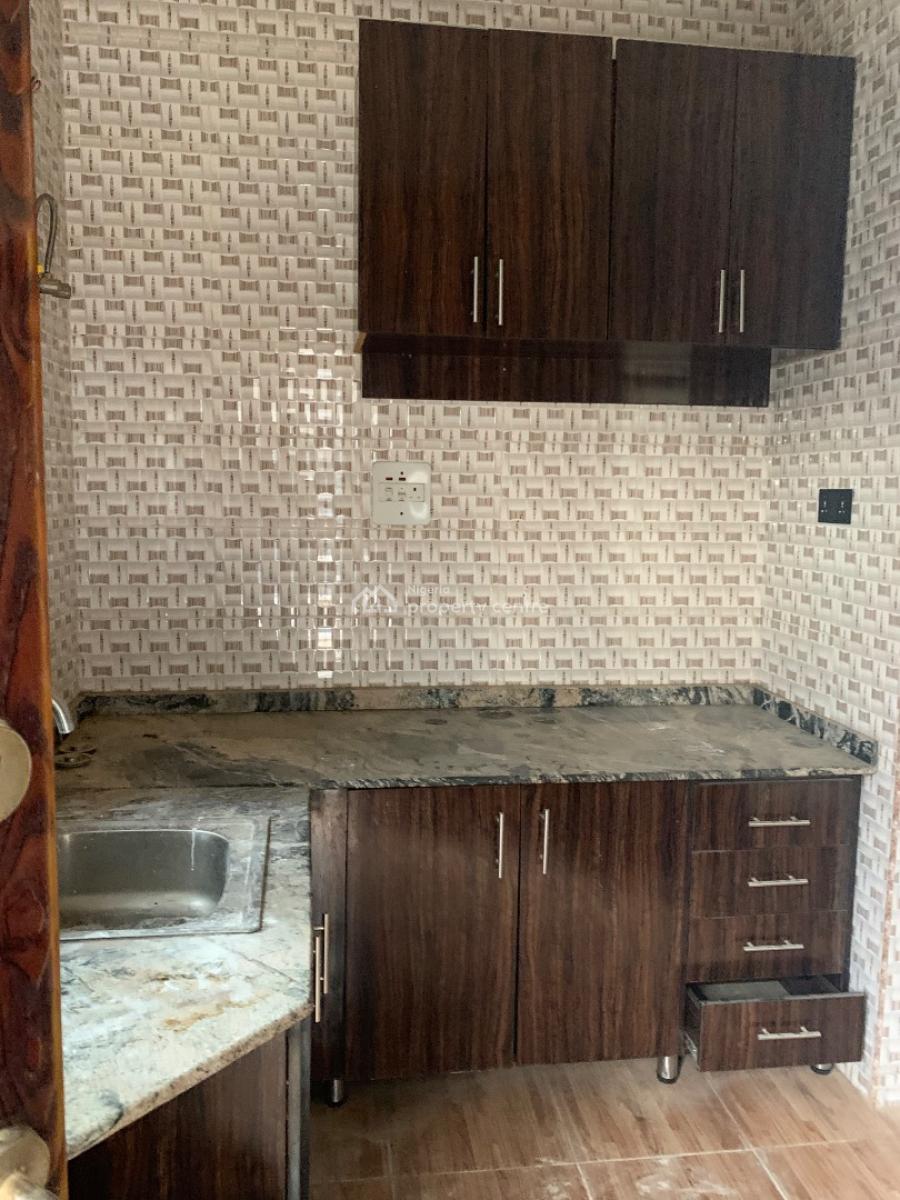 2 Bedroom Flat, Gilmore, Jahi, Abuja, Flat / Apartment for Rent