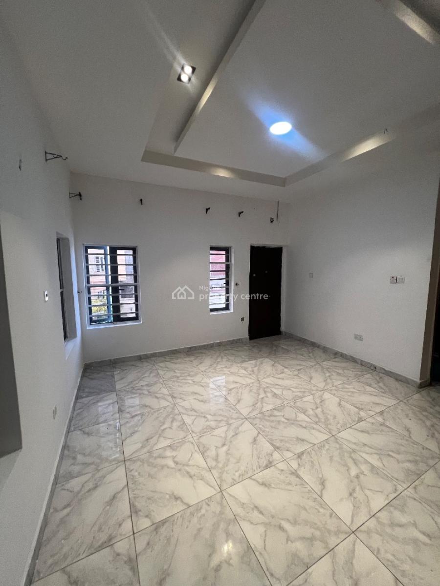 Master Bedroom, Van-daniel Estate Orchid Road, Lekki, Lagos, Semi-detached Duplex for Rent