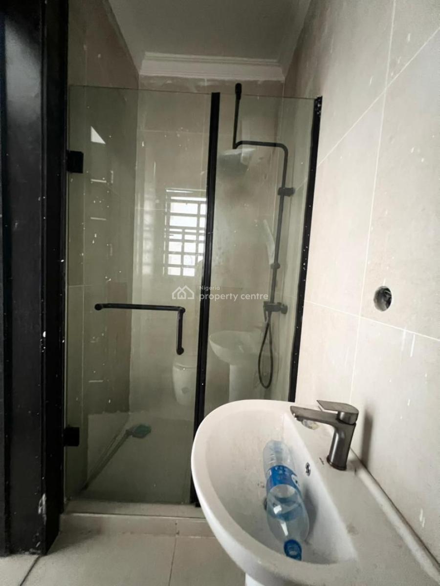 Family Friendly 4 Bedroom Apartment Bedroom with Private Cinema and Bq, Lekki Phase 1, Lekki, Lagos, Flat / Apartment for Sale