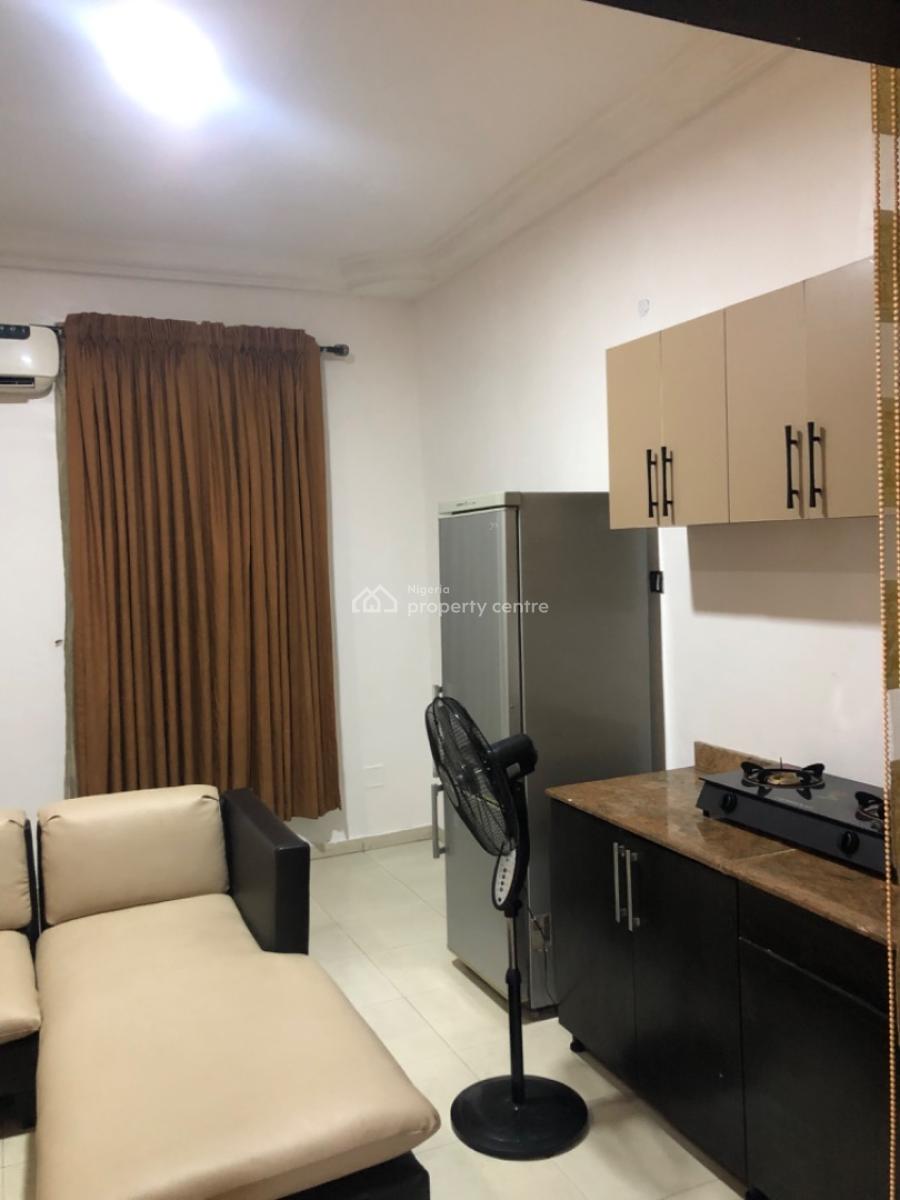 Furnished One Bedroom Apartment, in The Heart of Lekki, Lekki Phase 1, Lekki, Lagos, Mini Flat (room and Parlour) for Rent