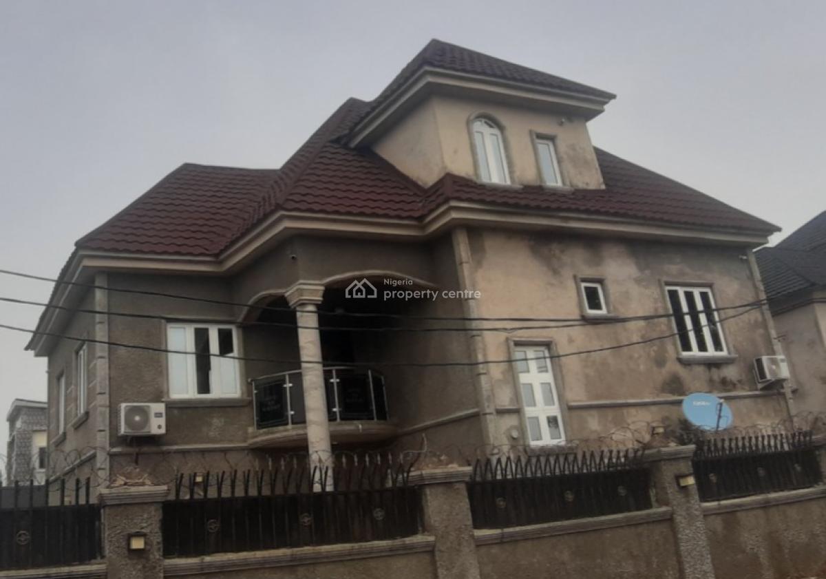 Luxurious 4 Bedrooms + Penthouse, Samuel Ige Street, Oakville Community Estate, Lugbe District, Abuja, Detached Duplex for Rent