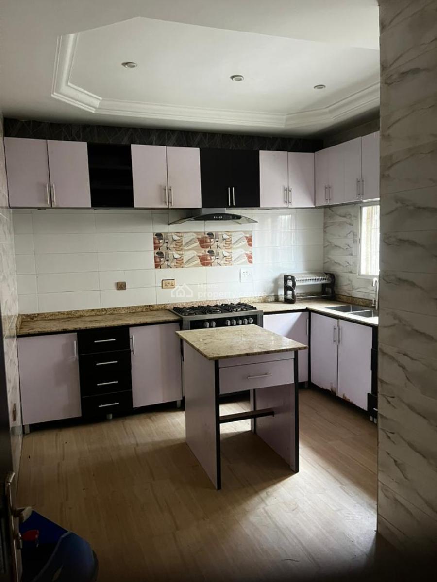 Luxurious 4 Bedrooms + Penthouse, Samuel Ige Street, Oakville Community Estate, Lugbe District, Abuja, Detached Duplex for Rent