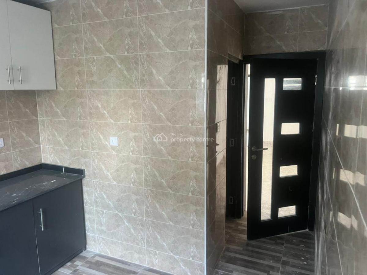 Newly Built Spacious 3 Bedroom Apartment, Sangotedo, Ajah, Lagos, Flat / Apartment for Rent