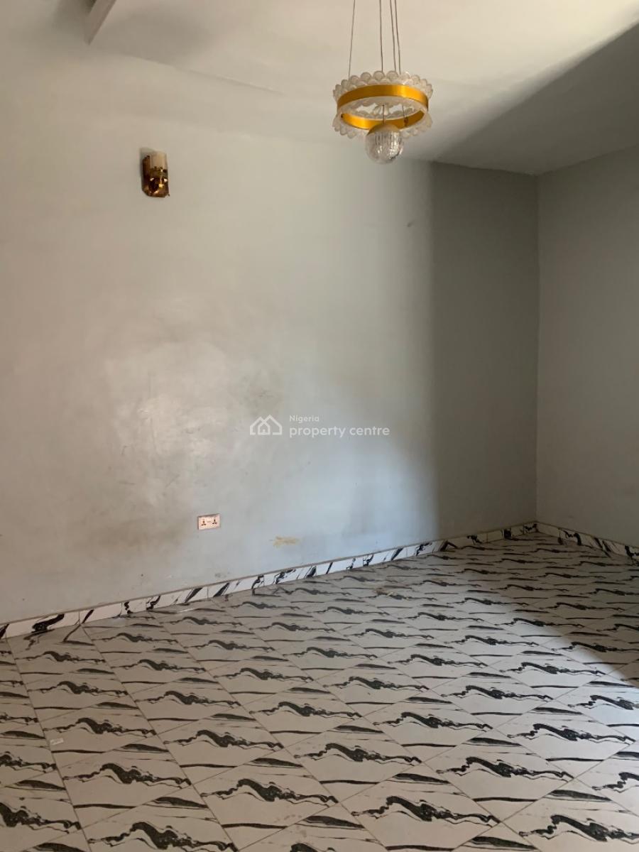 Nice 3 Bedroom Apartment, Off Miyaki By Iyana Oworo, Gbagada, Lagos, Flat / Apartment for Rent