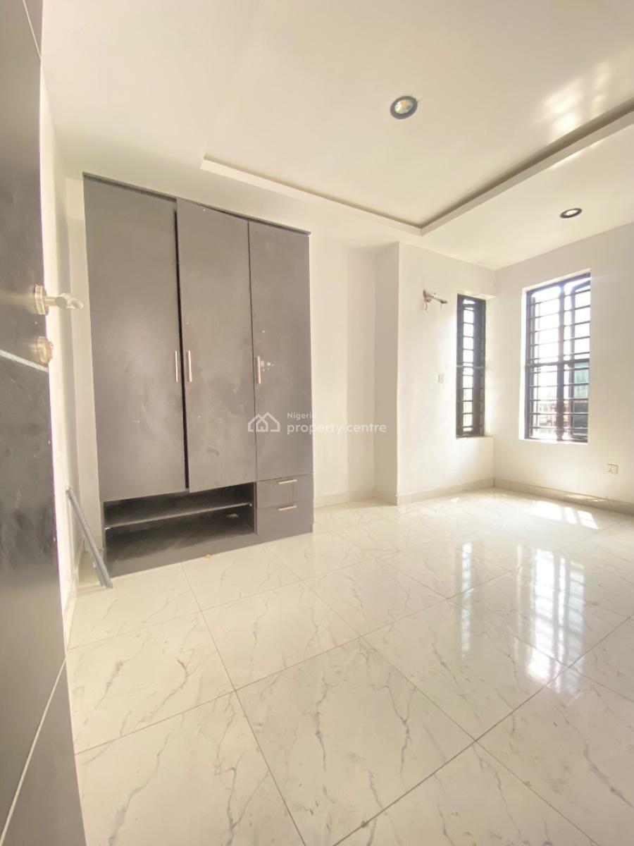 Serviced 2 Bedroom Apartment, Ologolo, Lekki, Lagos, Flat / Apartment for Rent