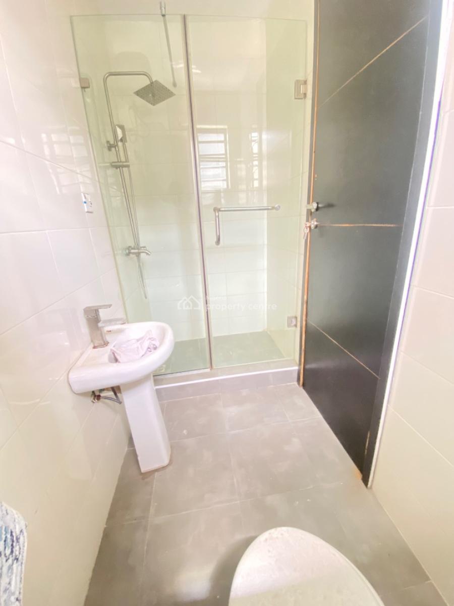 Serviced 2 Bedroom Apartment, Ologolo, Lekki, Lagos, Flat / Apartment for Rent