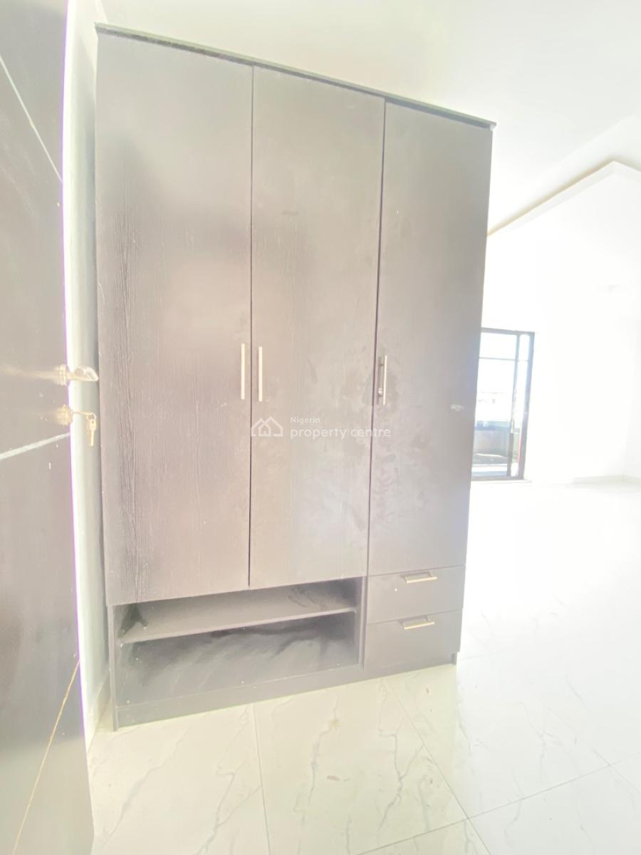 Serviced 2 Bedroom Apartment, Ologolo, Lekki, Lagos, Flat / Apartment for Rent