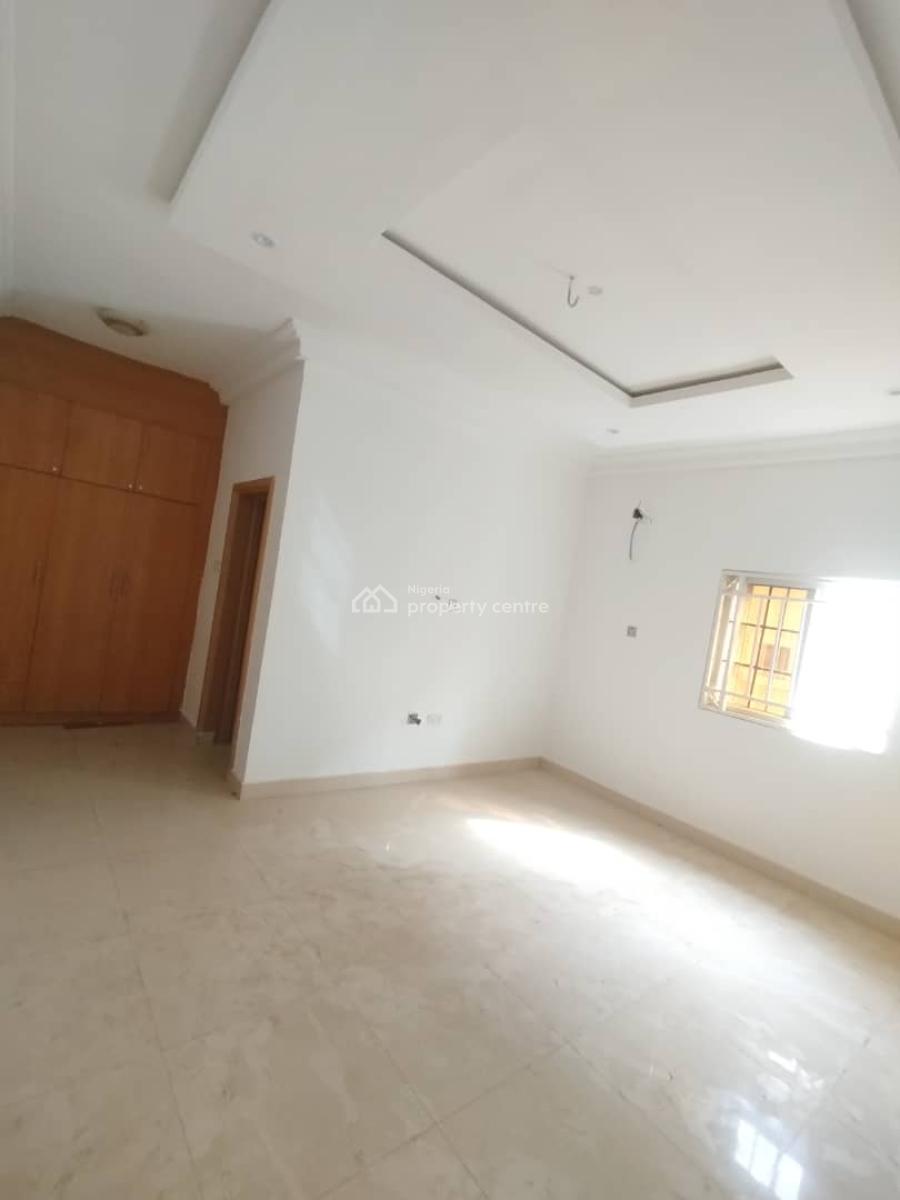 Standard 3bedroom Terrace Duplex with Living Rooms on a Tarred Road, Jabi, Abuja, Terraced Duplex for Rent
