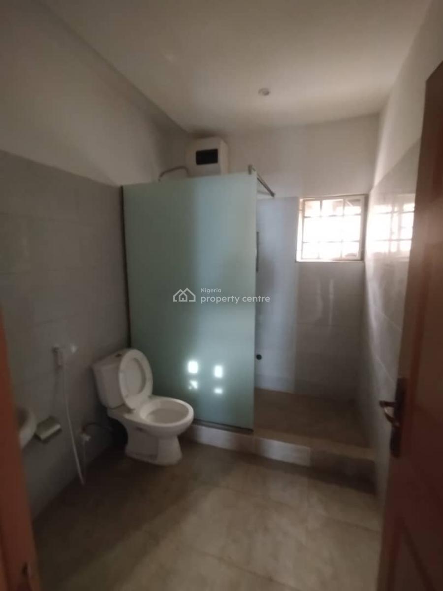Standard 3bedroom Terrace Duplex with Living Rooms on a Tarred Road, Jabi, Abuja, Terraced Duplex for Rent