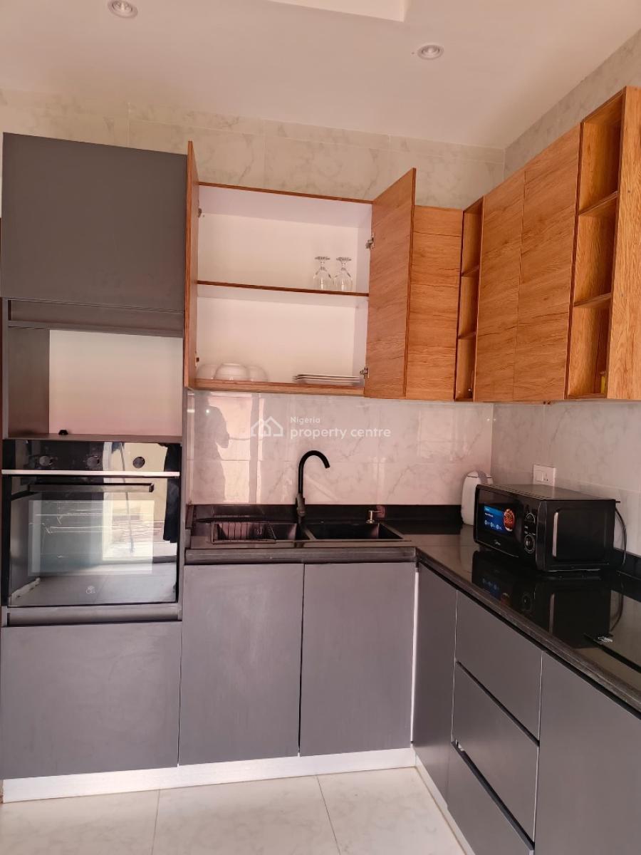 Luxury 2 Bedroom Apartment, Off Ajose Adeogun, Victoria Island (vi), Lagos, Flat / Apartment for Rent