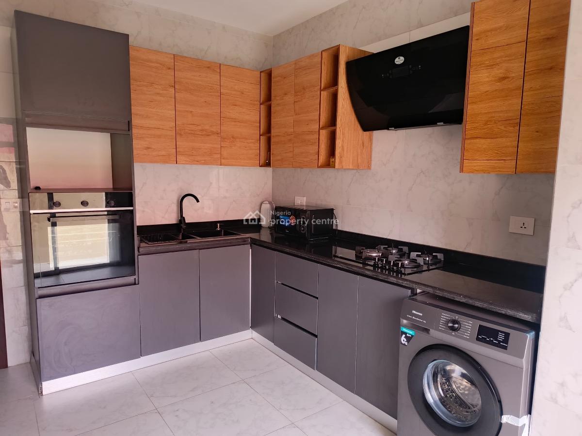 Luxury 2 Bedroom Apartment, Off Ajose Adeogun, Victoria Island (vi), Lagos, Flat / Apartment for Rent