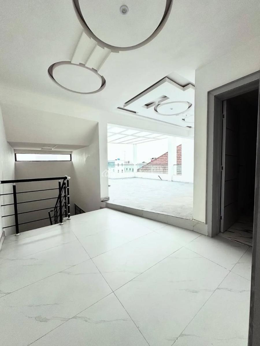 5 Bedroom Semi Detached Duplex with Pentfloor, Pool, Bq, Lakeview Park 1 Estate, Vgc, Lekki, Lagos, Semi-detached Duplex for Sale