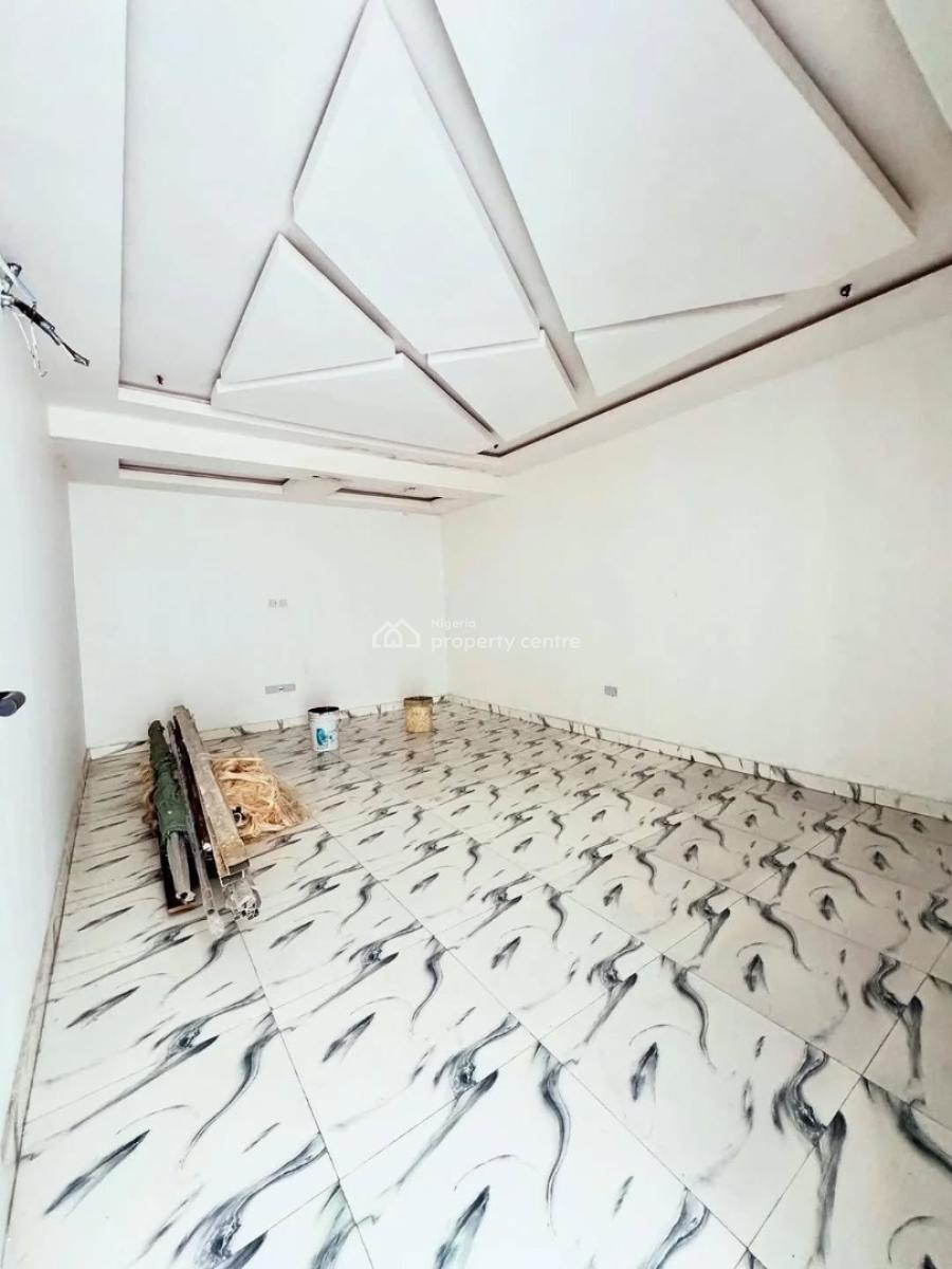 5 Bedroom Semi Detached Duplex with Pentfloor, Pool, Bq, Lakeview Park 1 Estate, Vgc, Lekki, Lagos, Semi-detached Duplex for Sale