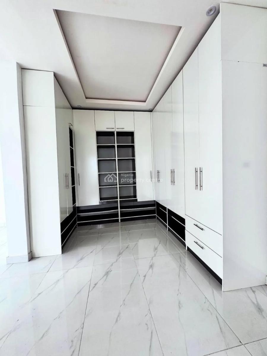 5 Bedroom Semi Detached Duplex with Pentfloor, Pool, Bq, Lakeview Park 1 Estate, Vgc, Lekki, Lagos, Semi-detached Duplex for Sale