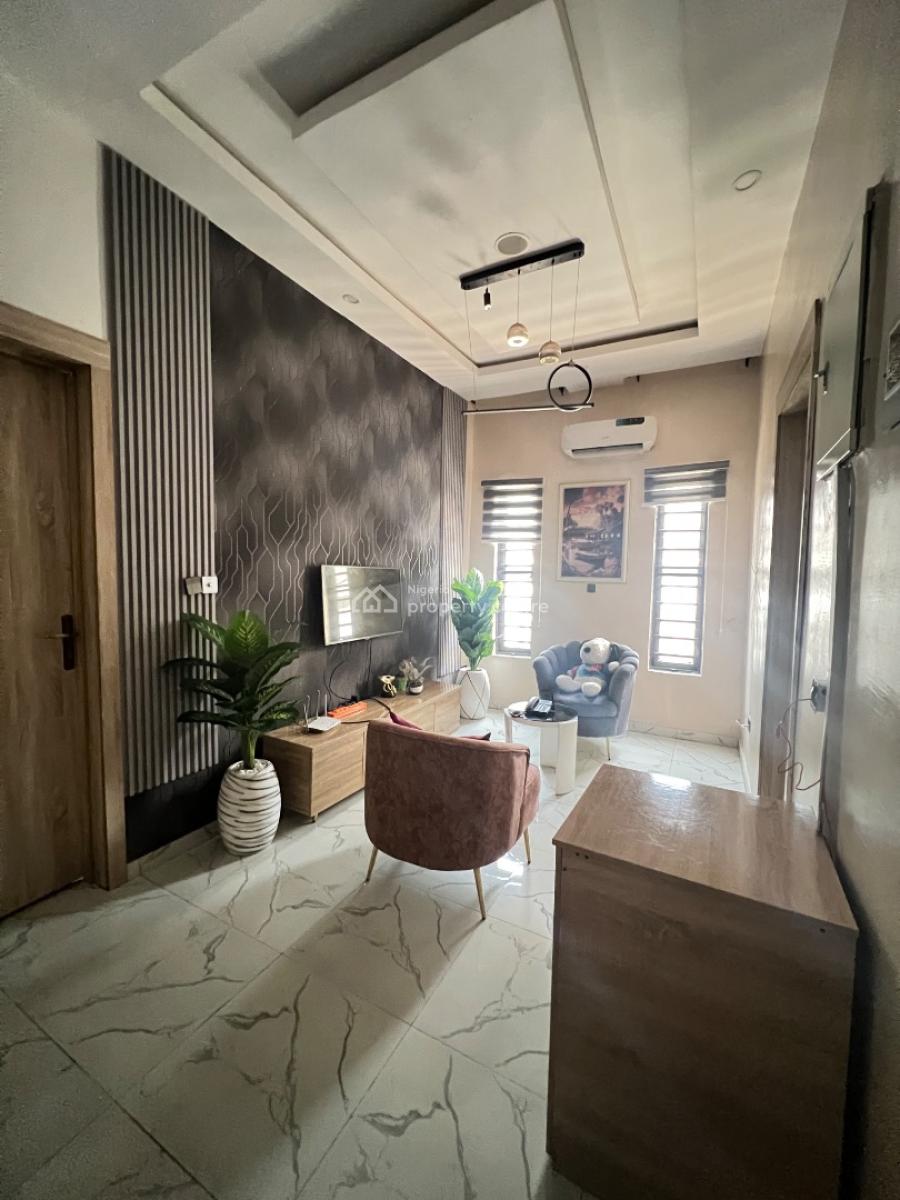 Good Deal  4-bedroom Semi-detached Duplex, Ikota Gra, Ikota, Lekki, Lagos, Semi-detached Duplex for Sale