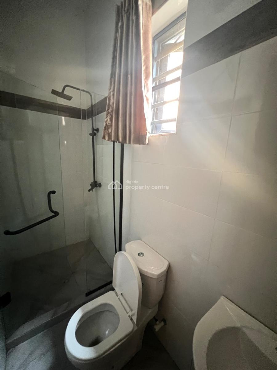 Good Deal  4-bedroom Semi-detached Duplex, Ikota Gra, Ikota, Lekki, Lagos, Semi-detached Duplex for Sale