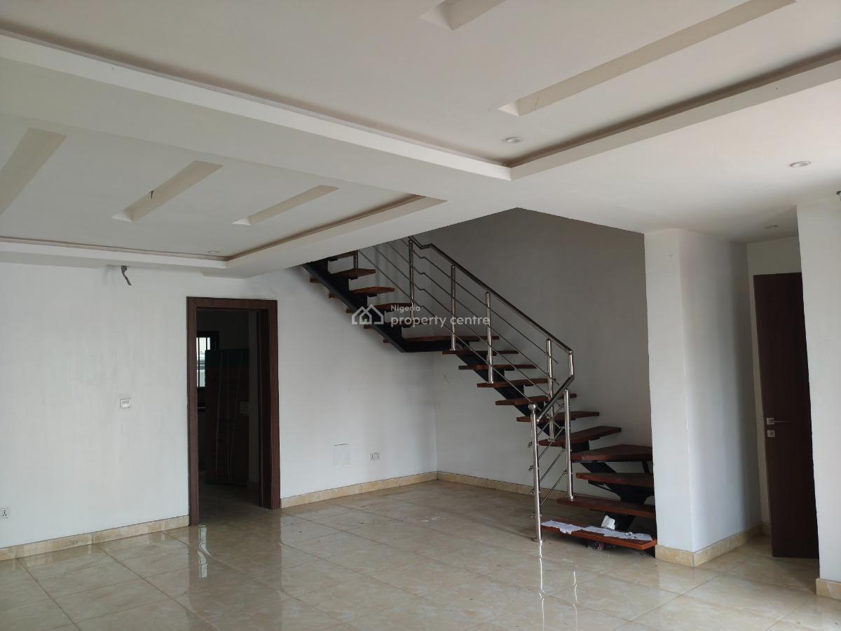 Brand New 4 Bedroom Terrace Duplex + 1 Room Bq, Lekki Phase 1, Lekki, Lagos, Terraced Duplex for Rent