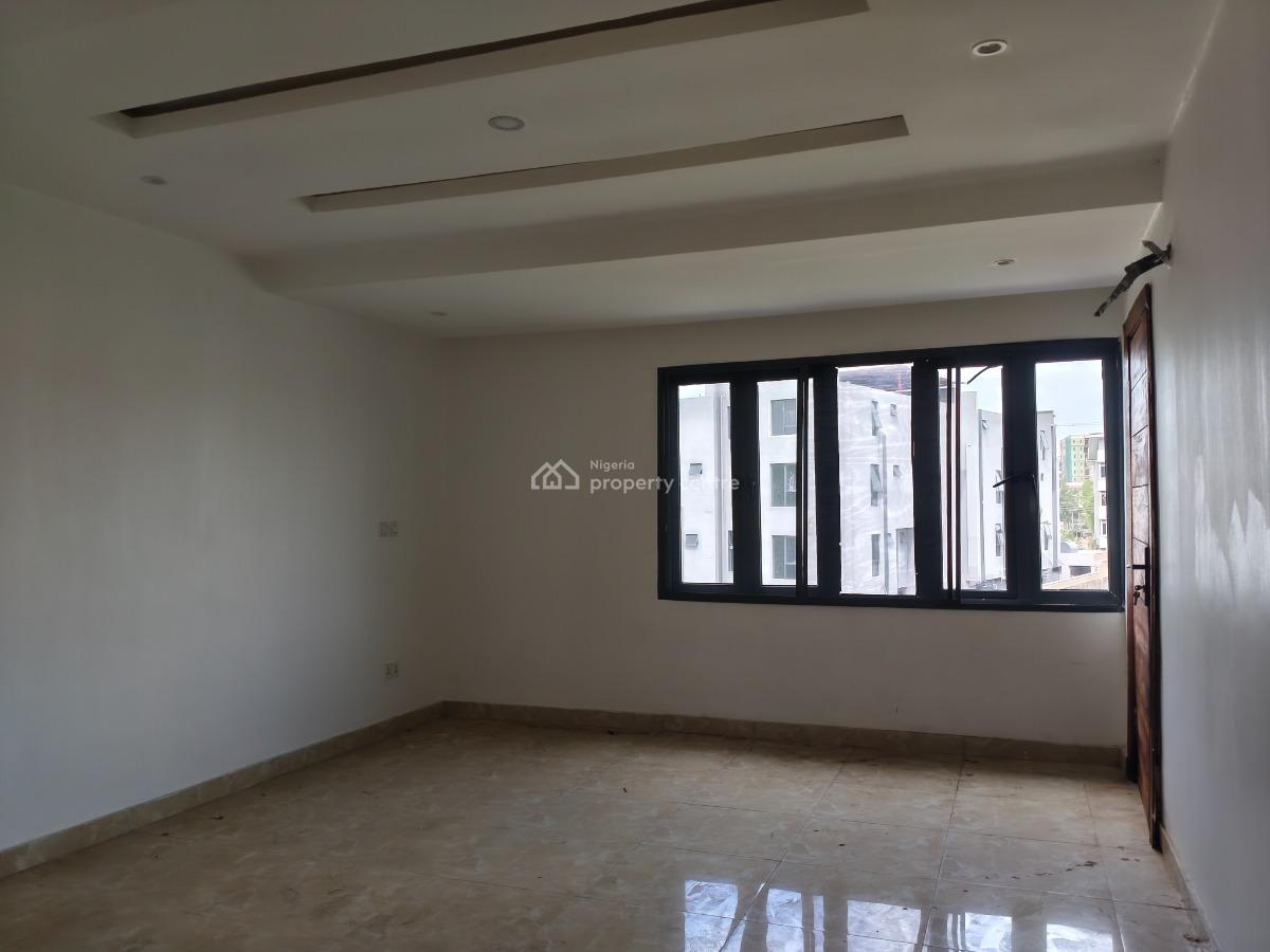 Brand New 4 Bedroom Terrace Duplex + 1 Room Bq, Lekki Phase 1, Lekki, Lagos, Terraced Duplex for Rent