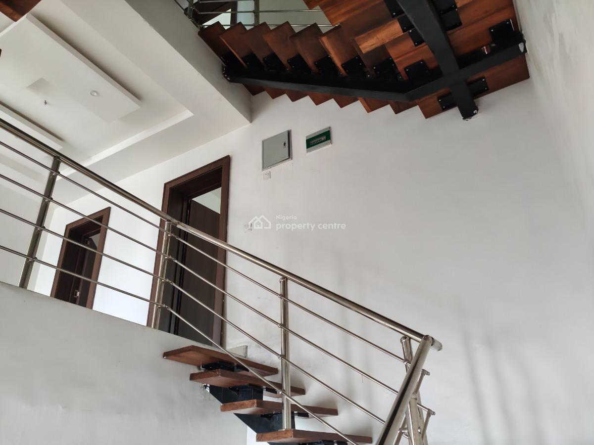 Brand New 4 Bedroom Terrace Duplex + 1 Room Bq, Lekki Phase 1, Lekki, Lagos, Terraced Duplex for Rent