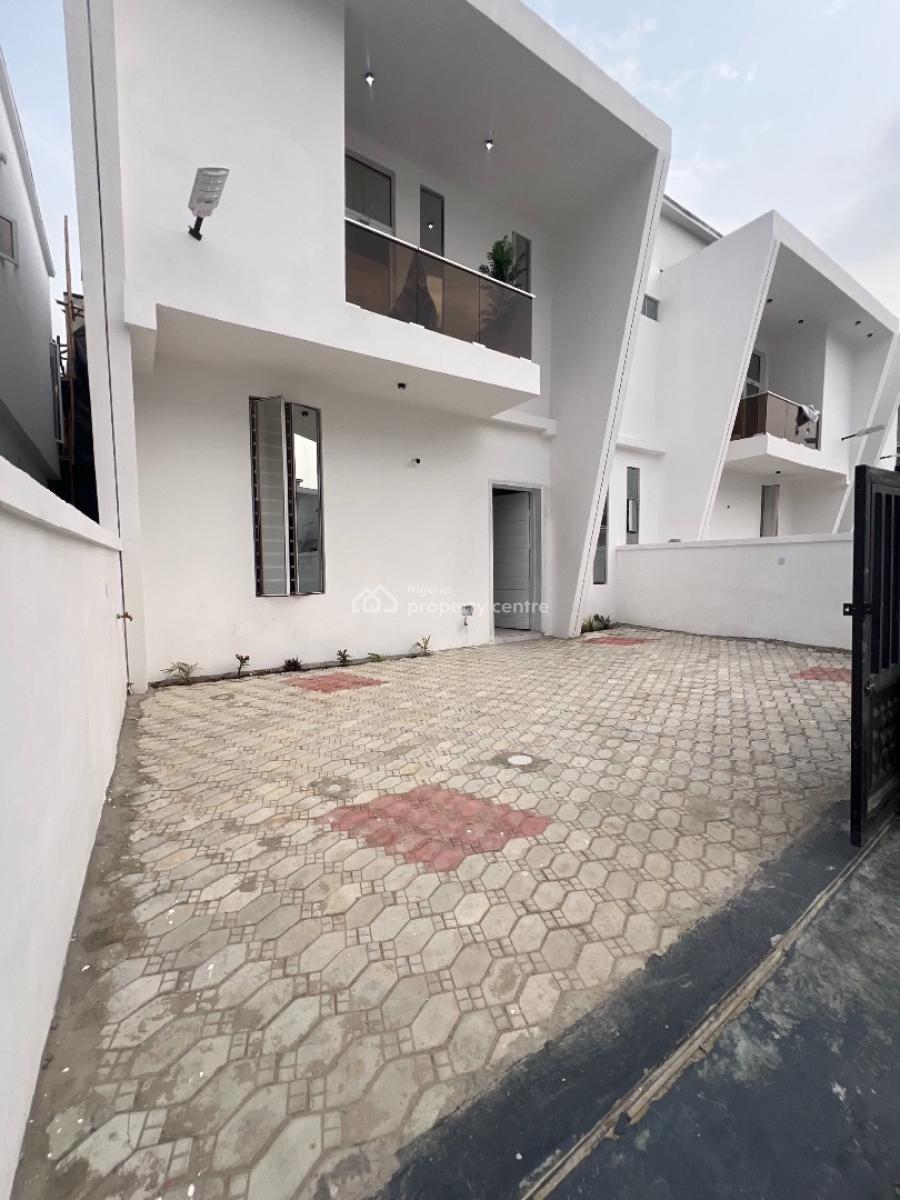4 Bedroom Semi Detached Duplex with En-suite Rooms, Ikota, Lekki, Lagos, Semi-detached Duplex for Rent