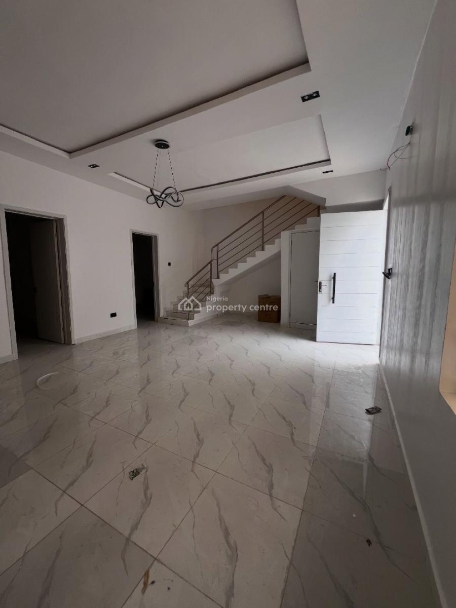4 Bedroom Semi Detached Duplex with En-suite Rooms, Ikota, Lekki, Lagos, Semi-detached Duplex for Rent