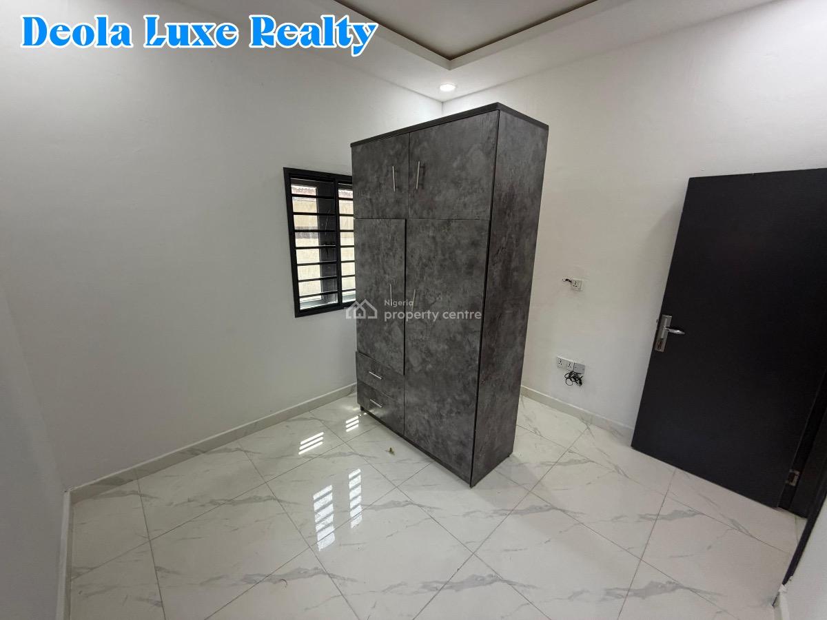 a Nice 2 Bedrooms Apartment with 5.5kva Solar Inverter, Close to Four Point Hotel, Oniru, Victoria Island (vi), Lagos, Flat / Apartment for Rent