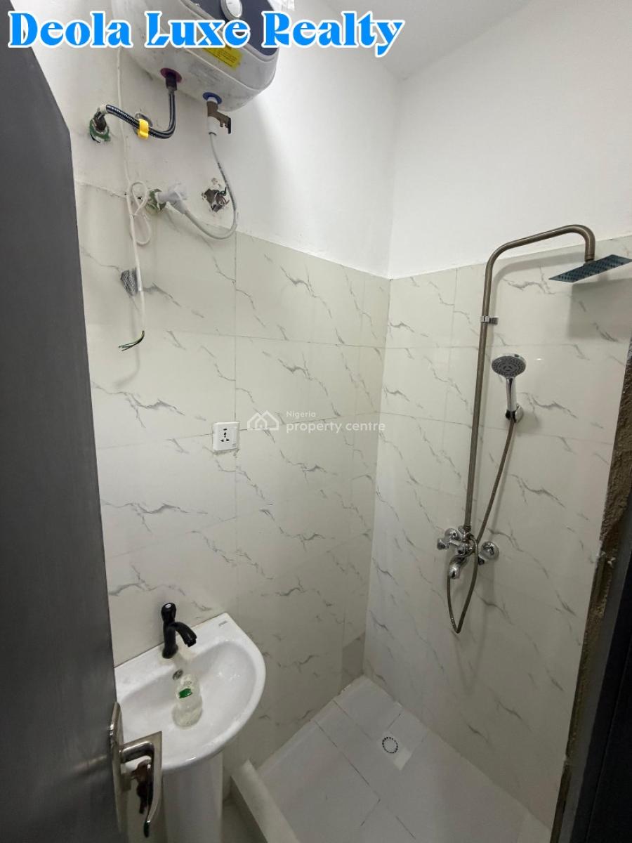 a Nice 2 Bedrooms Apartment with 5.5kva Solar Inverter, Close to Four Point Hotel, Oniru, Victoria Island (vi), Lagos, Flat / Apartment for Rent