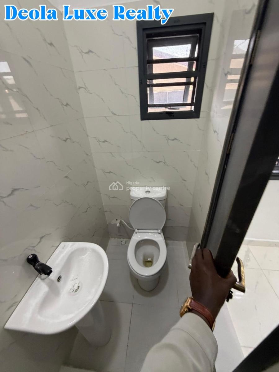 a Nice 2 Bedrooms Apartment with 5.5kva Solar Inverter, Close to Four Point Hotel, Oniru, Victoria Island (vi), Lagos, Flat / Apartment for Rent